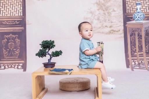 东莞宝宝多久睡整夜觉